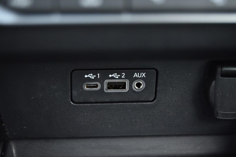 Nissan Altima Vehicle Image 15