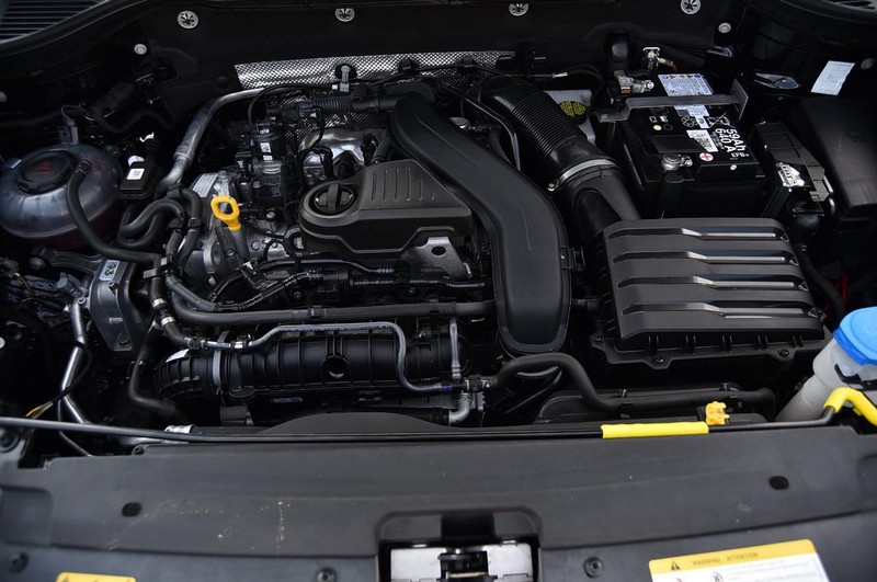 Volkswagen Taos Vehicle Image 25