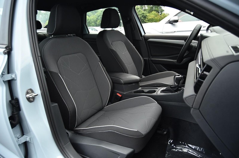 Volkswagen Jetta Vehicle Image 20