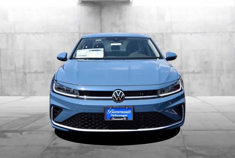 Volkswagen Jetta Vehicle Image 04