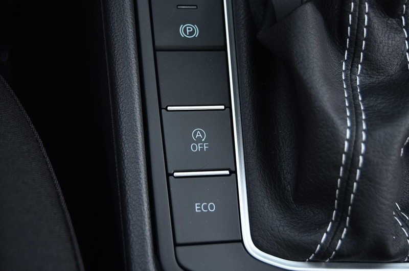 Volkswagen Jetta Vehicle Image 17