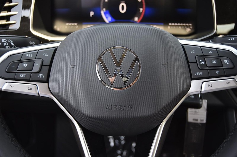 Volkswagen Jetta Vehicle Image 18