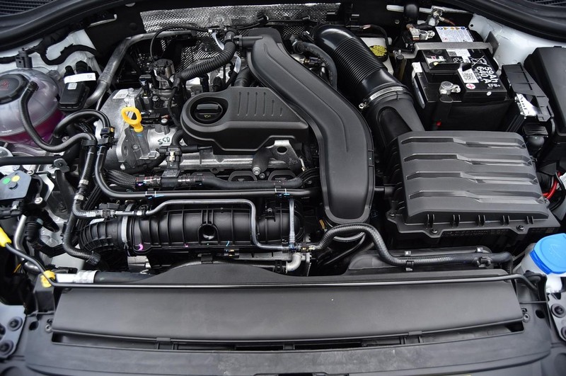 Volkswagen Jetta Vehicle Image 23