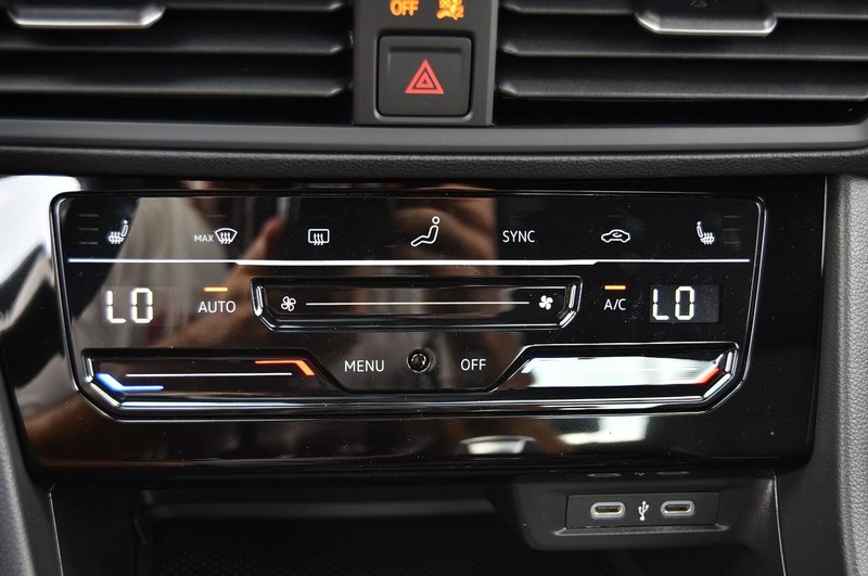 Volkswagen Jetta Vehicle Image 15
