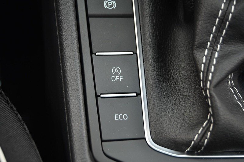 Volkswagen Jetta Vehicle Image 17