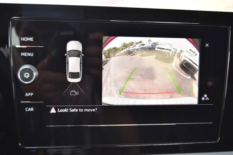 Volkswagen Jetta Vehicle Image 13