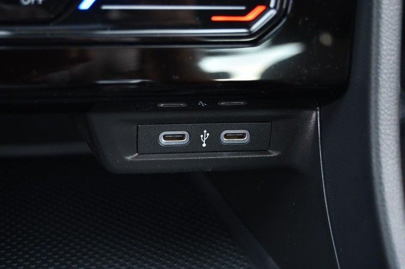 Volkswagen Jetta Vehicle Image 16