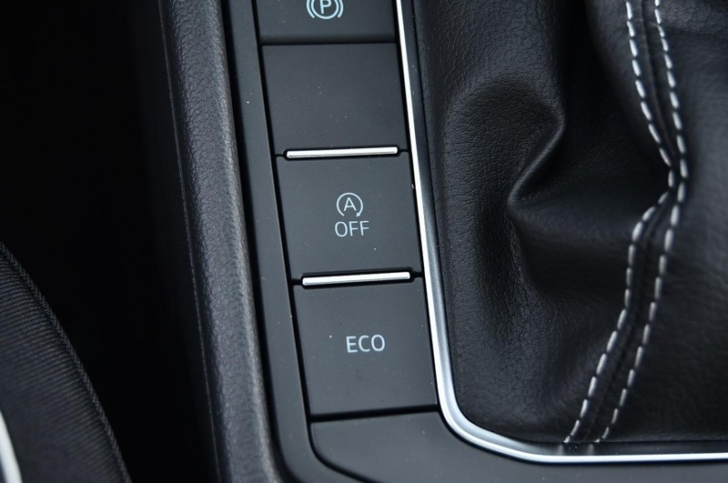 Volkswagen Jetta Vehicle Image 17