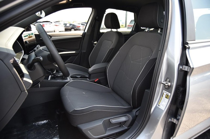 Volkswagen Jetta Vehicle Image 19