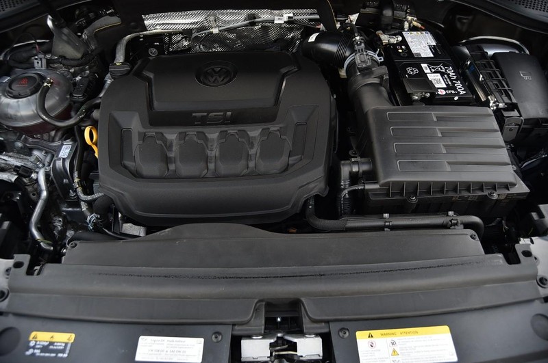 Volkswagen Tiguan Vehicle Image 28