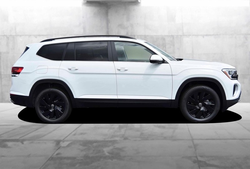 Volkswagen Atlas Vehicle Image 05
