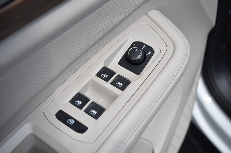 Volkswagen Atlas Vehicle Image 08