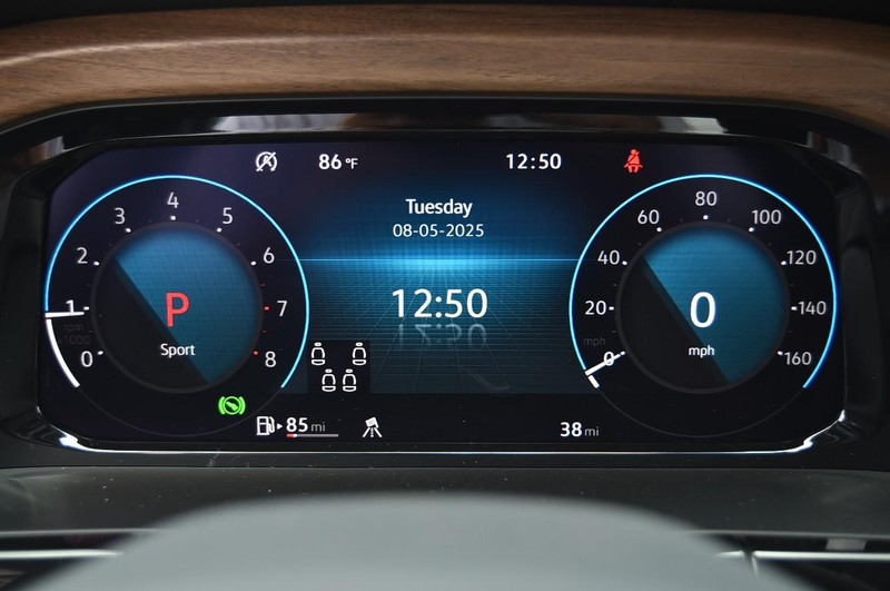 Volkswagen Atlas Vehicle Image 12