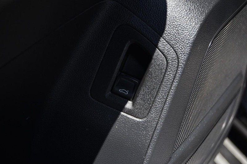 Volkswagen Atlas Vehicle Image 09