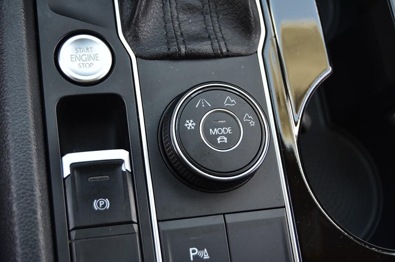 Volkswagen Atlas Vehicle Image 17