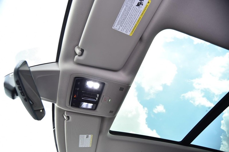 Volkswagen Atlas Vehicle Image 21