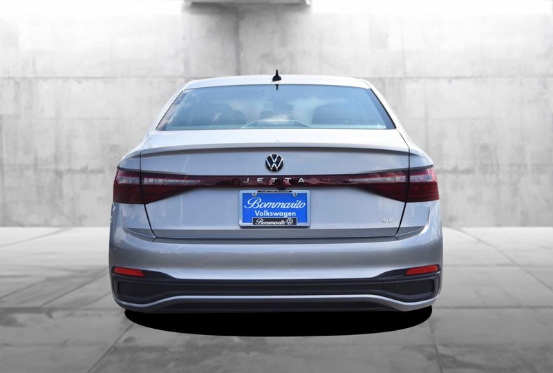 Volkswagen Jetta Vehicle Image 06