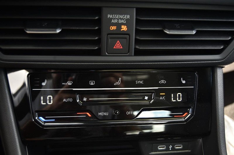 Volkswagen Jetta Vehicle Image 15