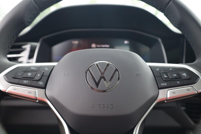 Volkswagen Jetta Vehicle Image 10
