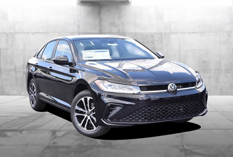 Volkswagen Jetta Vehicle Image 02