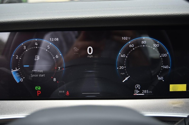 Volkswagen Tiguan Vehicle Image 11