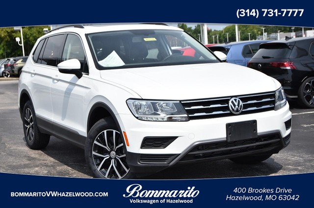2021 Volkswagen Tiguan SE at Frazier Automotive in Hazelwood MO