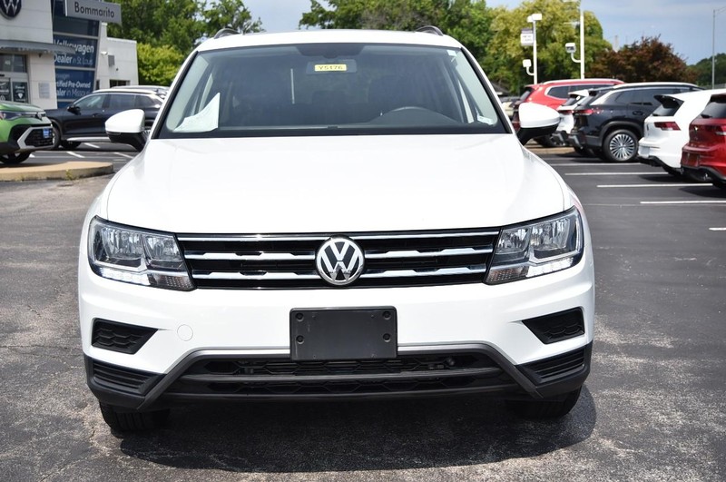 Volkswagen Tiguan Vehicle Image 04