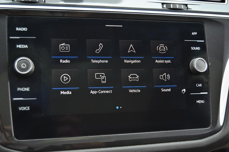 Volkswagen Tiguan Vehicle Image 13