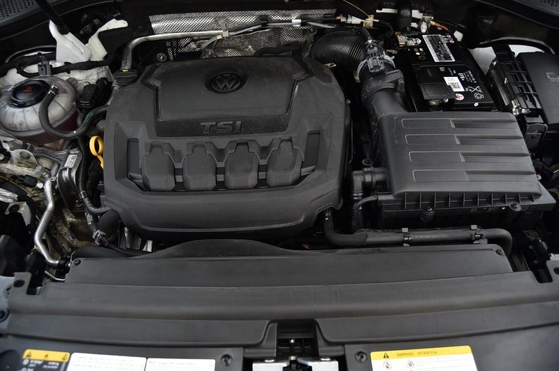 Volkswagen Tiguan Vehicle Image 26