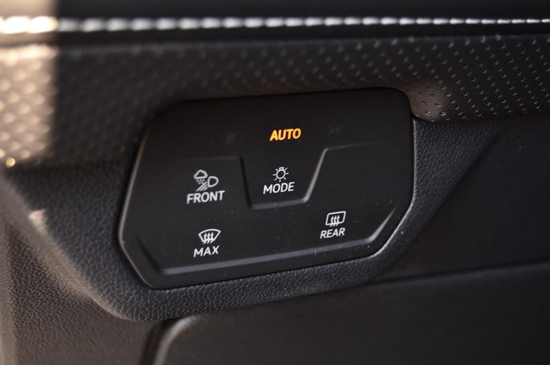 Volkswagen Atlas Vehicle Image 11