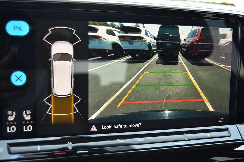 Volkswagen Atlas Vehicle Image 13