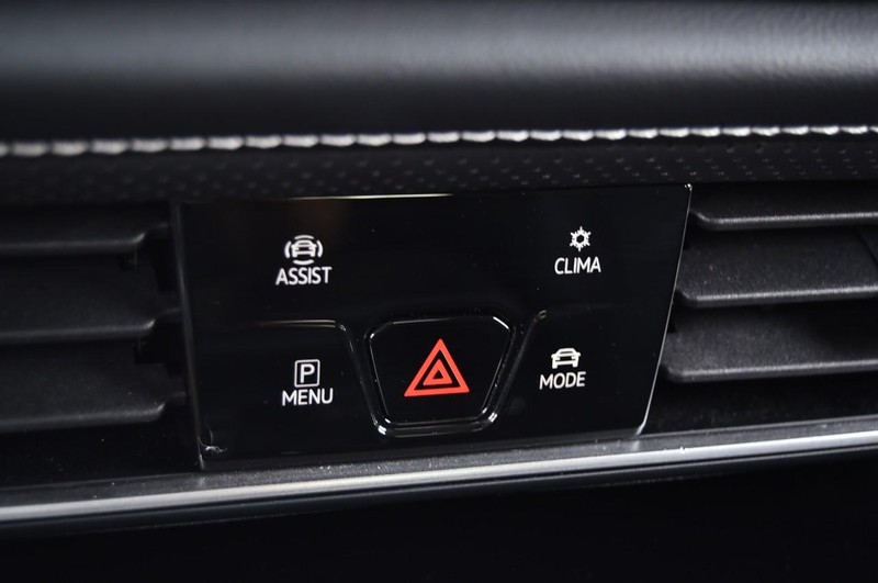 Volkswagen Atlas Vehicle Image 15