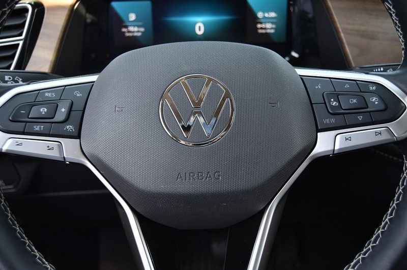 Volkswagen Atlas Vehicle Image 18