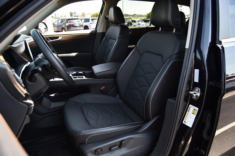 Volkswagen Atlas Vehicle Image 19