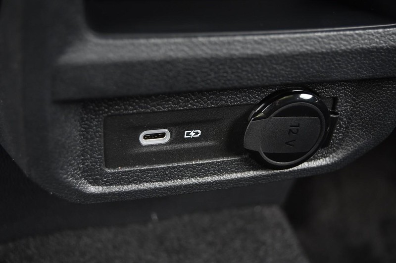 Volkswagen Tiguan Vehicle Image 23