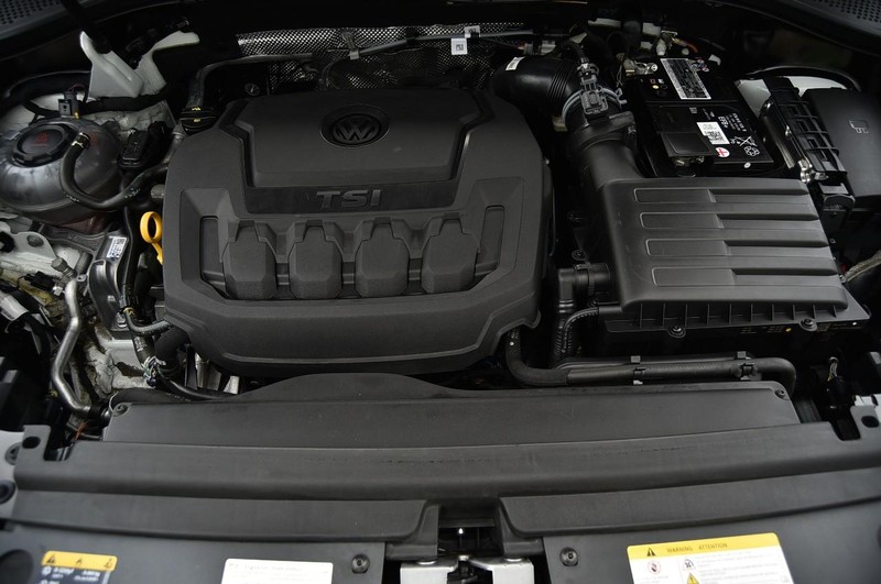 Volkswagen Tiguan Vehicle Image 26