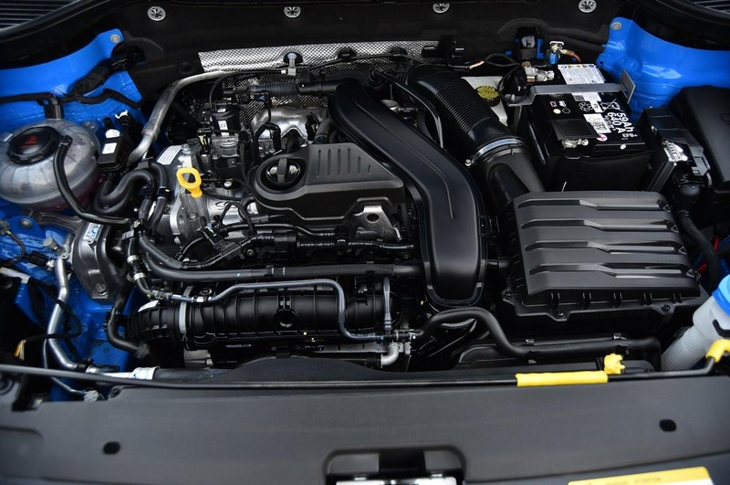 Volkswagen Taos Vehicle Image 26