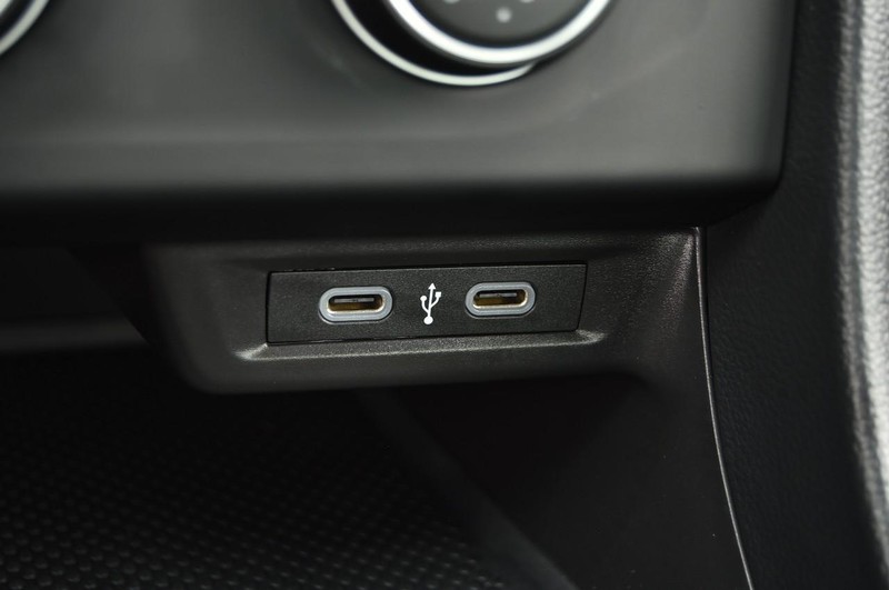 Volkswagen Jetta Vehicle Image 16