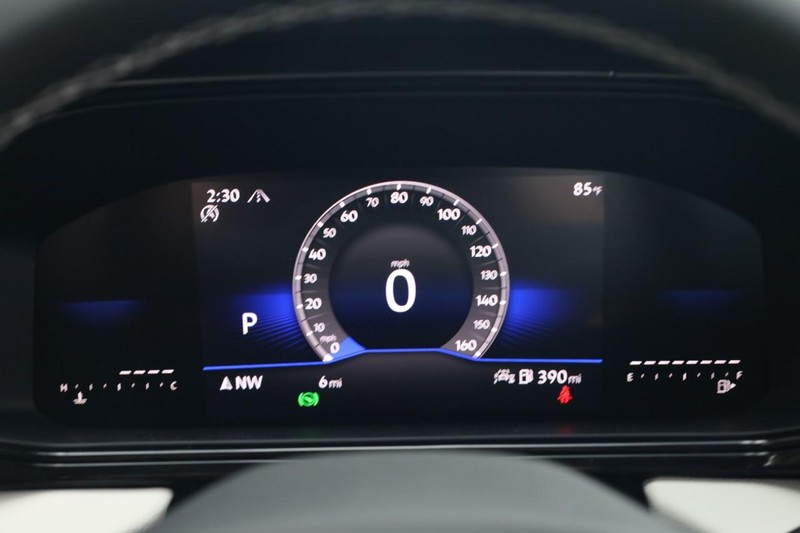 Volkswagen Taos Vehicle Image 10