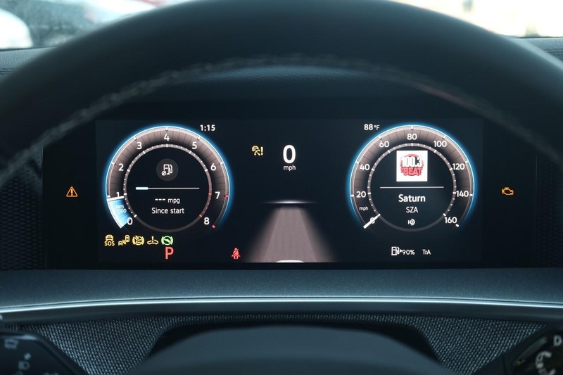Volkswagen Tiguan Vehicle Image 10