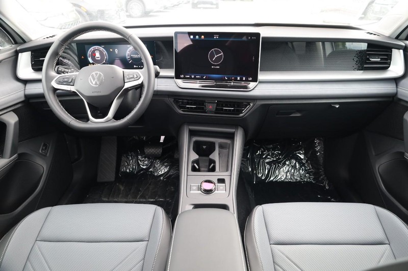 Volkswagen Tiguan Vehicle Image 22