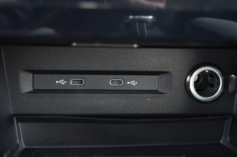 Volkswagen Taos Vehicle Image 15