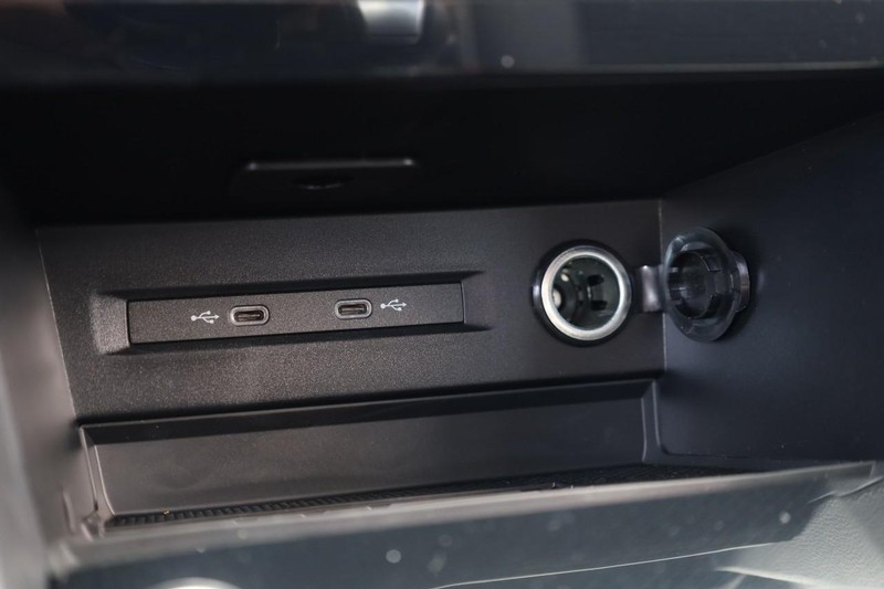 Volkswagen Taos Vehicle Image 14