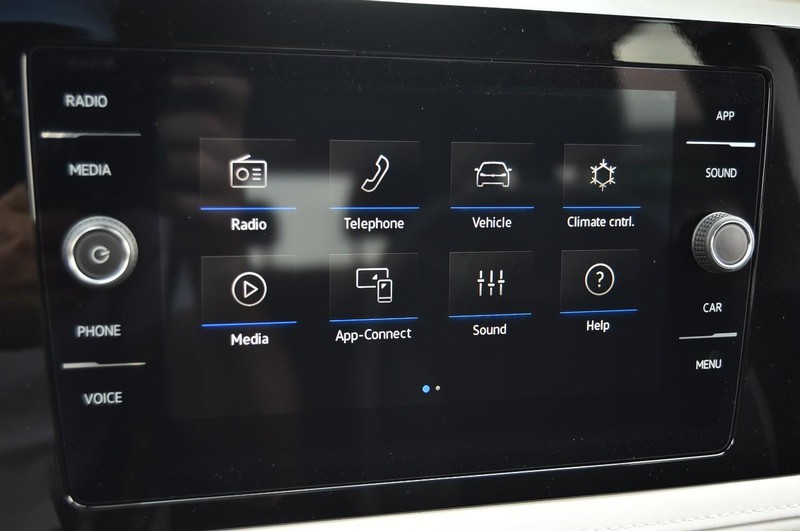 Volkswagen Taos Vehicle Image 13