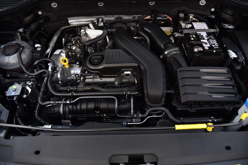 Volkswagen Taos Vehicle Image 26