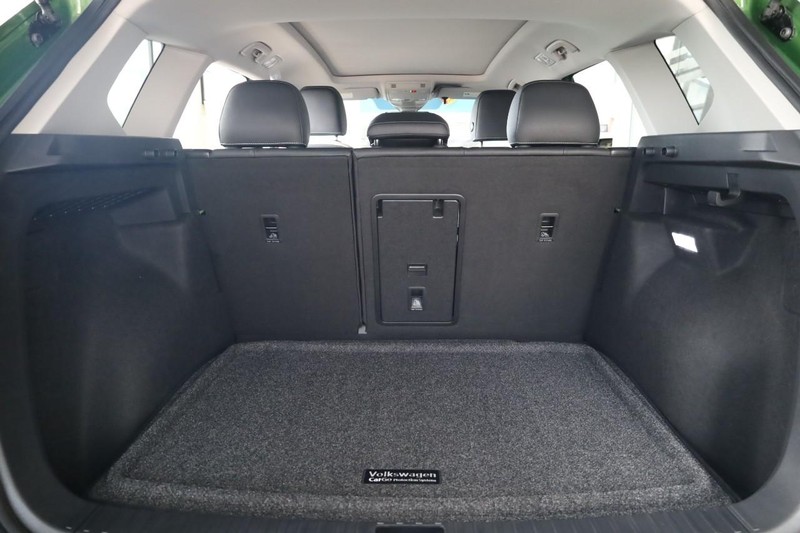 Volkswagen Taos Vehicle Image 06