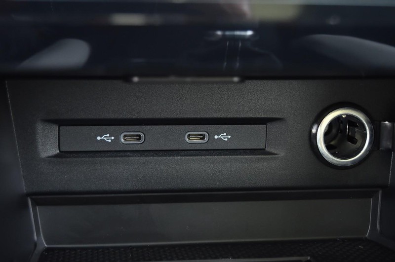 Volkswagen Taos Vehicle Image 15