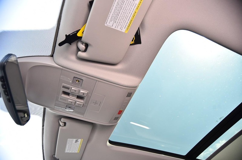 Volkswagen Taos Vehicle Image 21