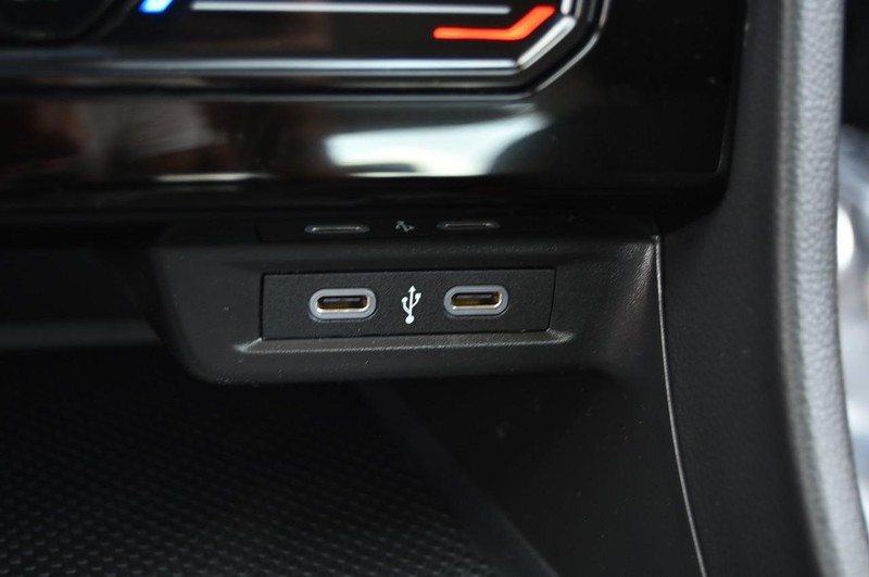 Volkswagen Jetta Vehicle Image 16