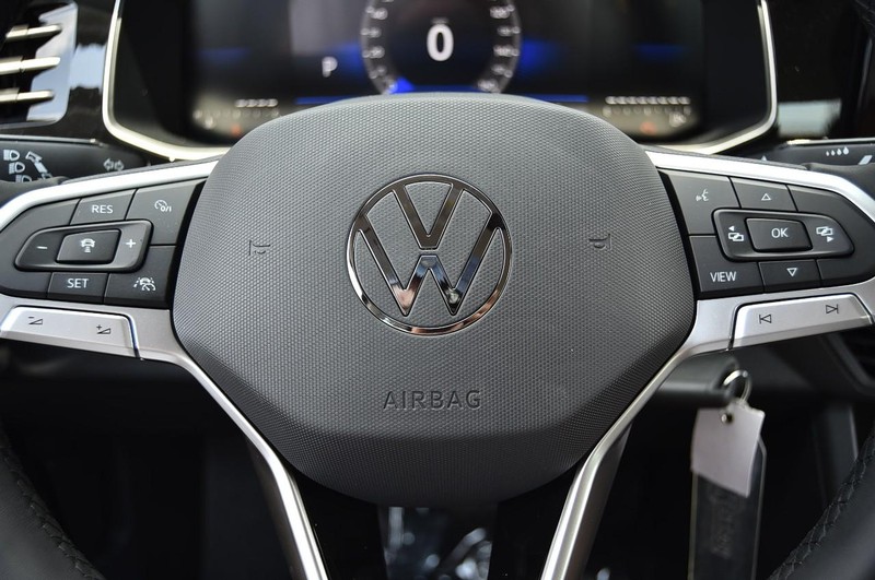 Volkswagen Jetta Vehicle Image 18